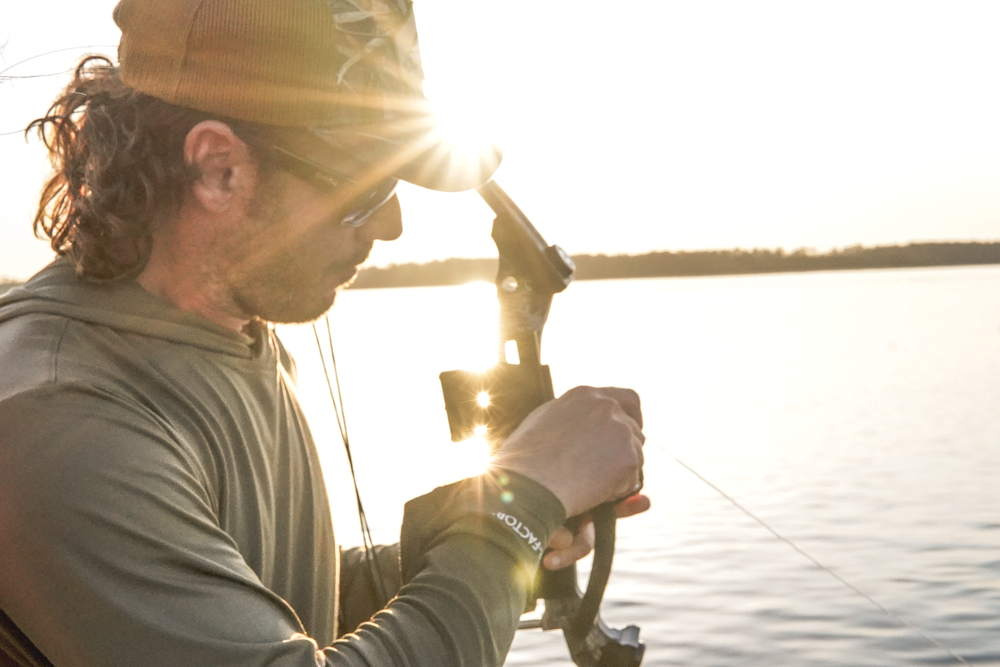 Bowfishing for gar on Missouri rivers and lakes.