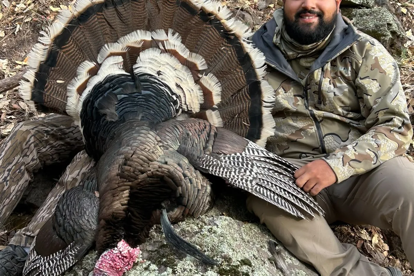DGO Goulds Turkey 5 Osceola hunters in Florida with hunting guide, shown with two successful harvests.
